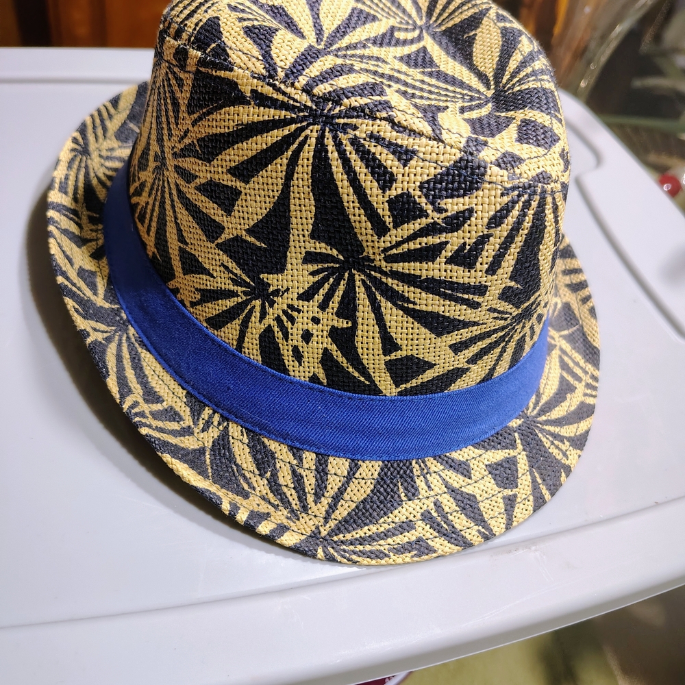 Stylish Blue and Navy Patterned Fedora